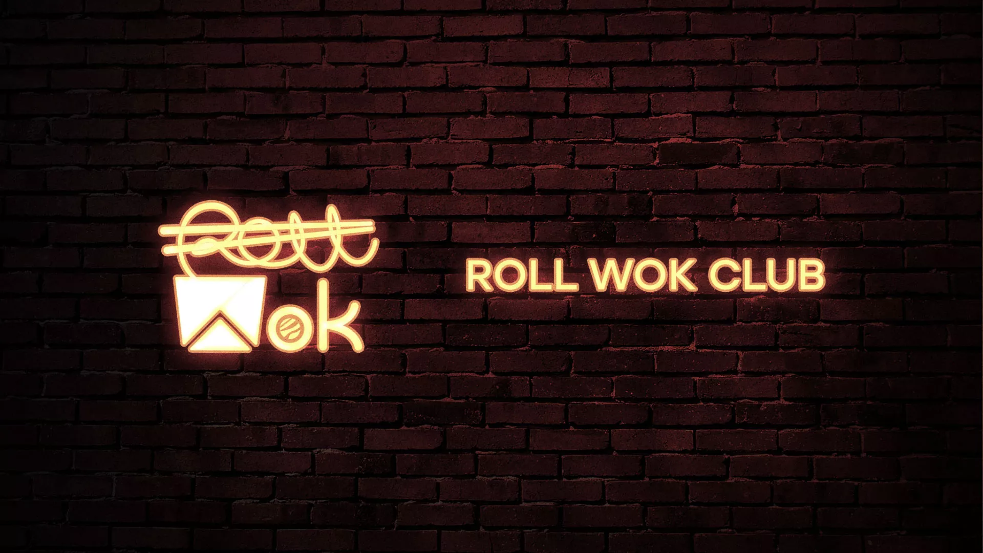 Разработка логотипа суши-бара «Roll Wok Club» в Лесосибирске